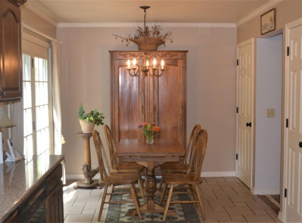 15997 Green Briar Road Three Rivers, MI 49093 - Photo 10 of 29 10Kitchen1