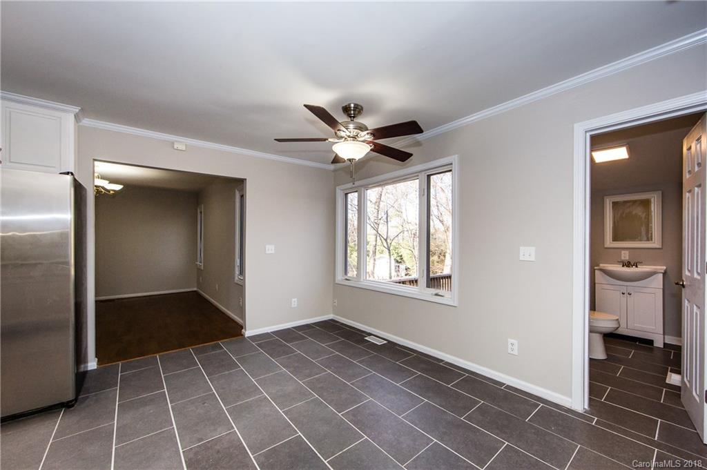 11047 Painted Tree Road Charlotte, NC 28226 - Photo 11 of 36 Gallery Image 11