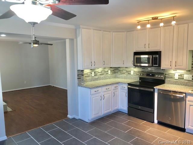 11047 Painted Tree Road Charlotte, NC 28226 - Photo 16 of 36 Gallery Image 16