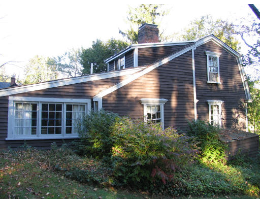 881 Edmands Road Framingham, MA 01701 - Photo 6 of 30