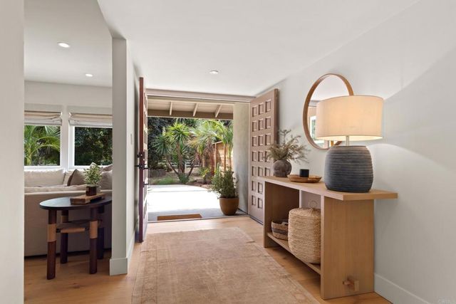 $2,899,000 | 710 Edelweiss Lane, Encinitas, CA 92024