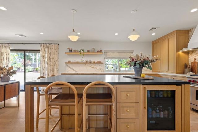 $2,899,000 | 710 Edelweiss Lane, Encinitas, CA 92024