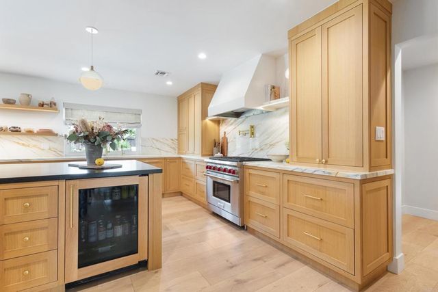 $2,899,000 | 710 Edelweiss Lane, Encinitas, CA 92024