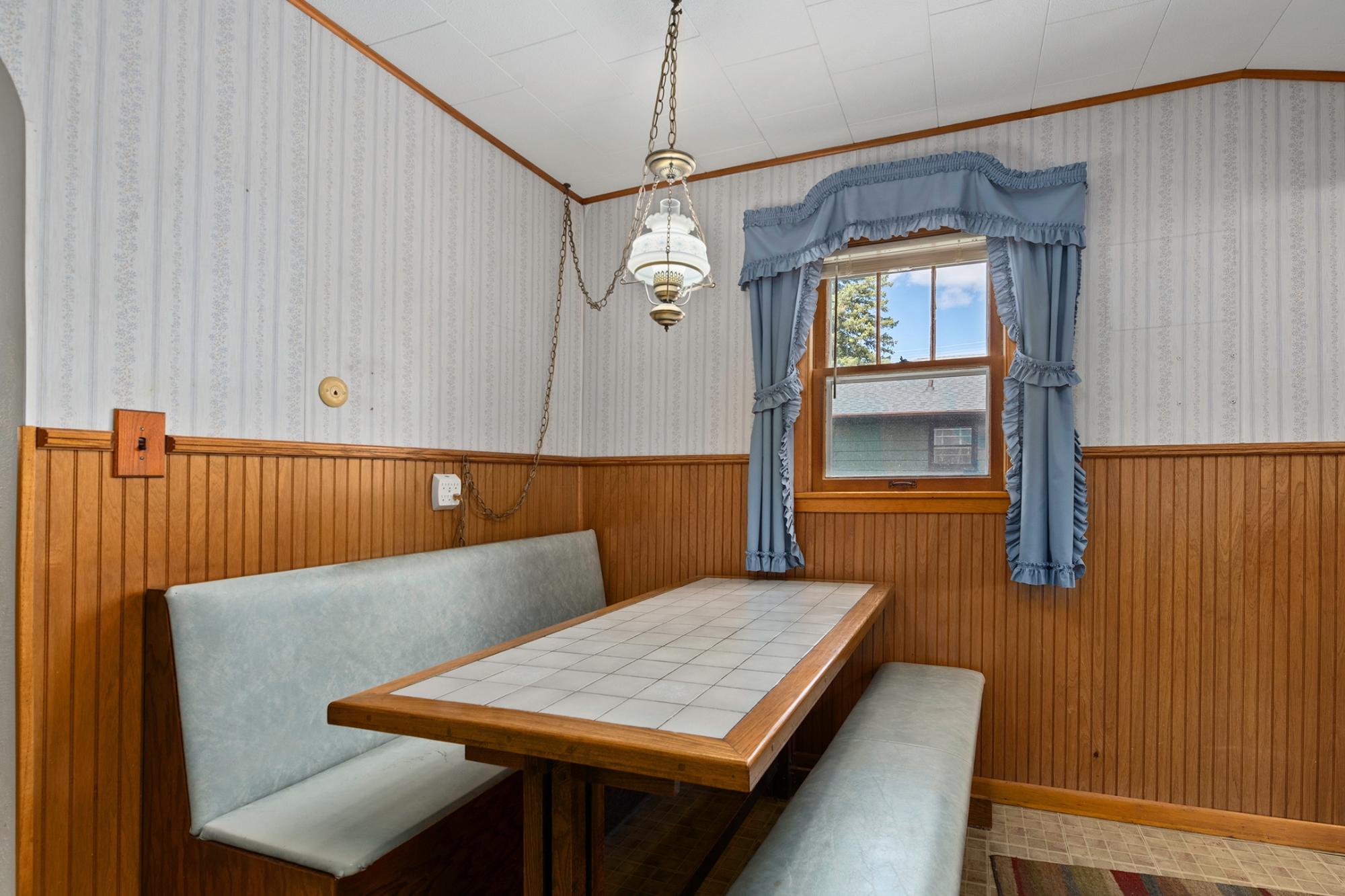 615 Dorr Avenue Rhinelander, WI 54501 - Photo 5 of 17 Gallery Image 5