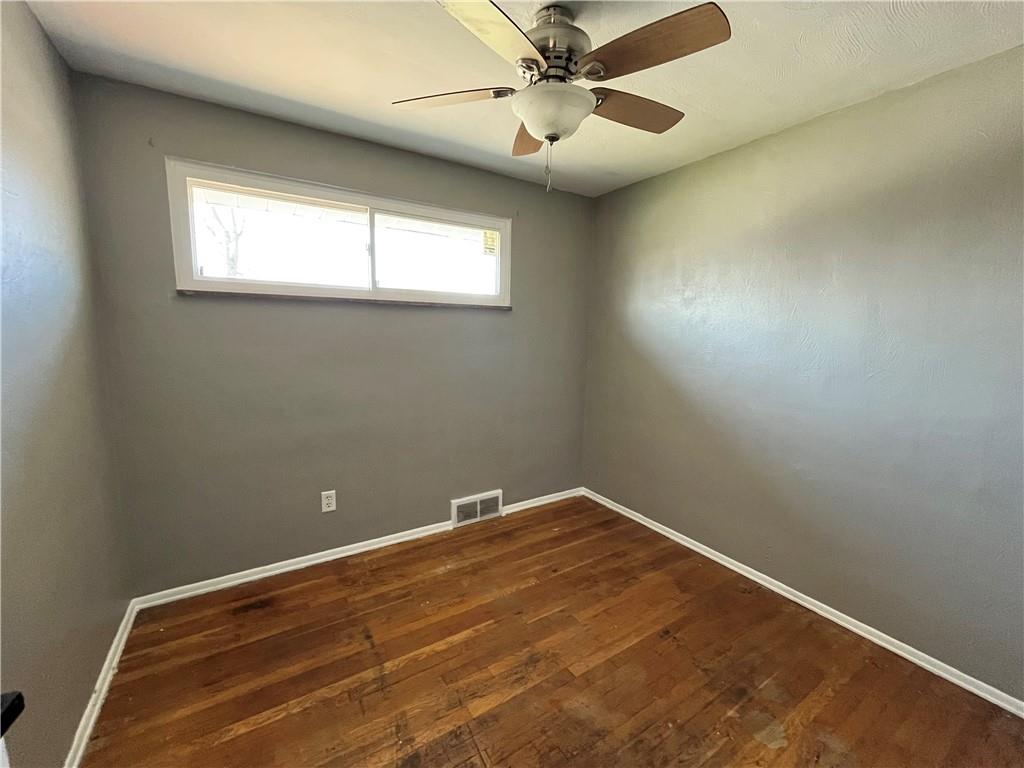 523 Larix Road Monroeville, PA 15146 - Photo 13 of 22