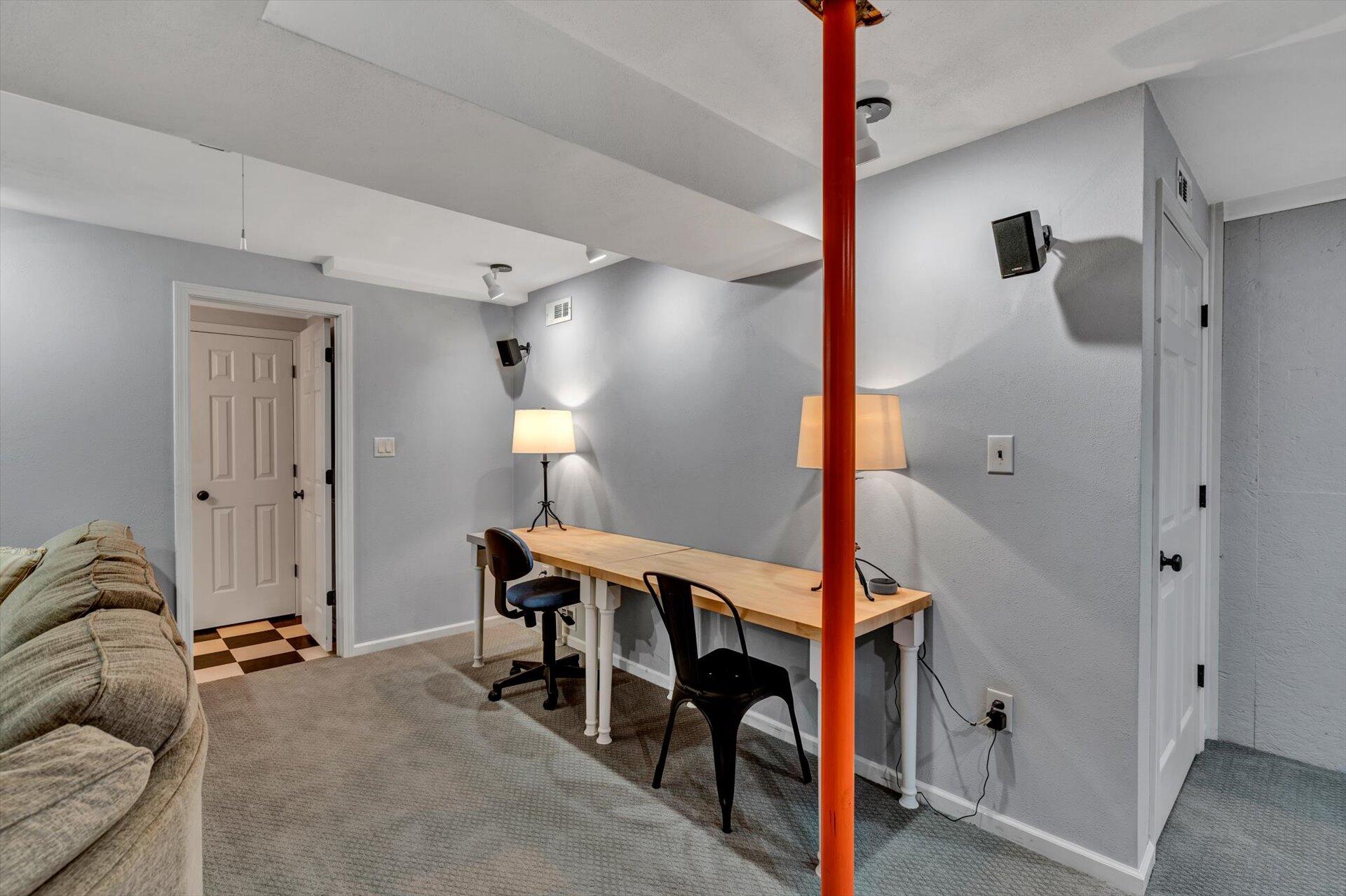 610 Winesap Road Roanoke, VA 24019 - Photo 42 of 68 42-042520230034