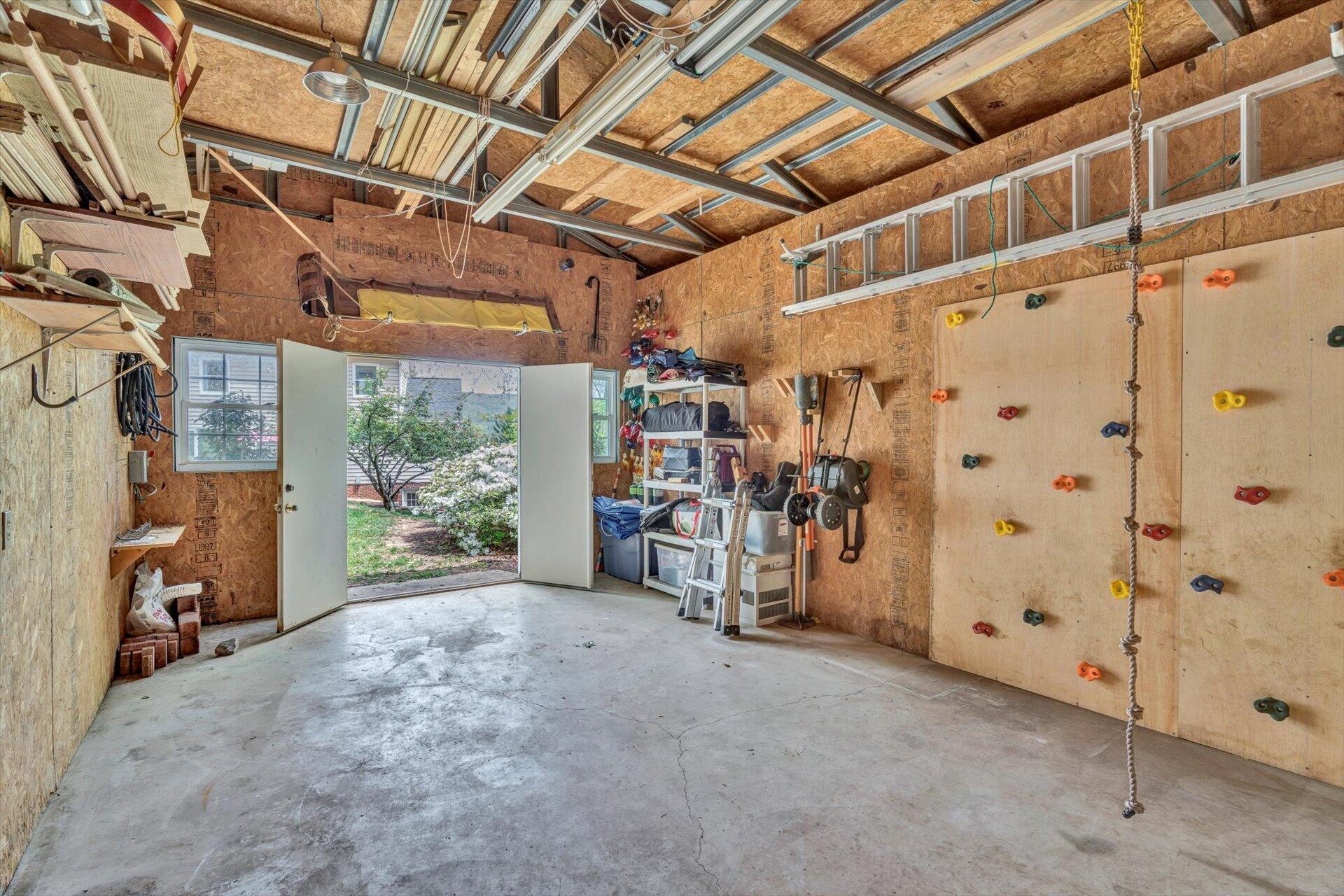 610 Winesap Road Roanoke, VA 24019 - Photo 51 of 68 51-042520230041