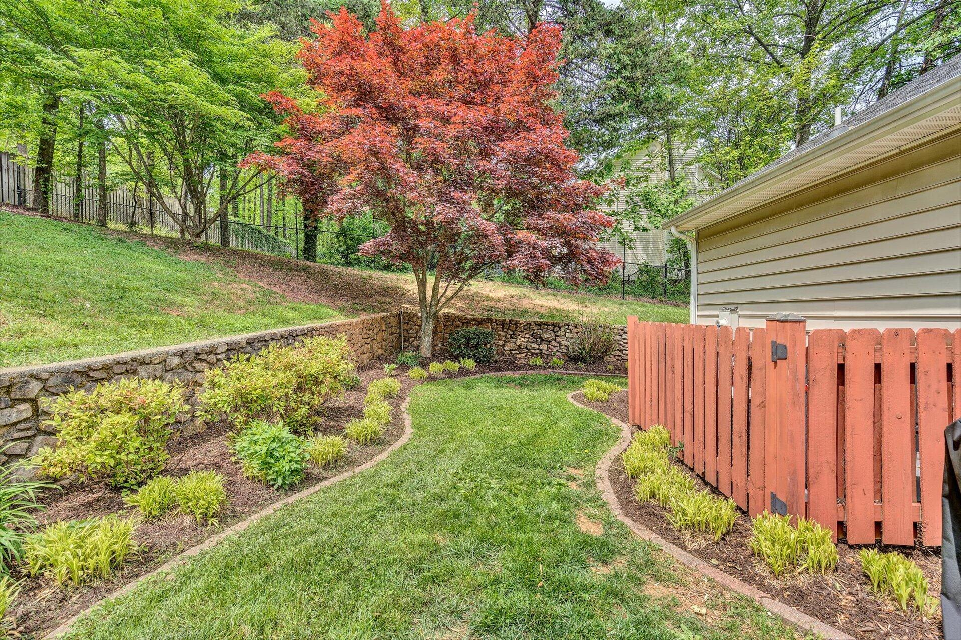 610 Winesap Road Roanoke, VA 24019 - Photo 57 of 68 57-042520230048