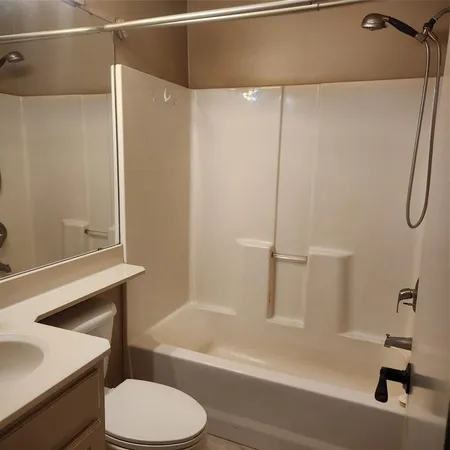 $1,500 | 136 Marble Court, Aledo, TX 76008