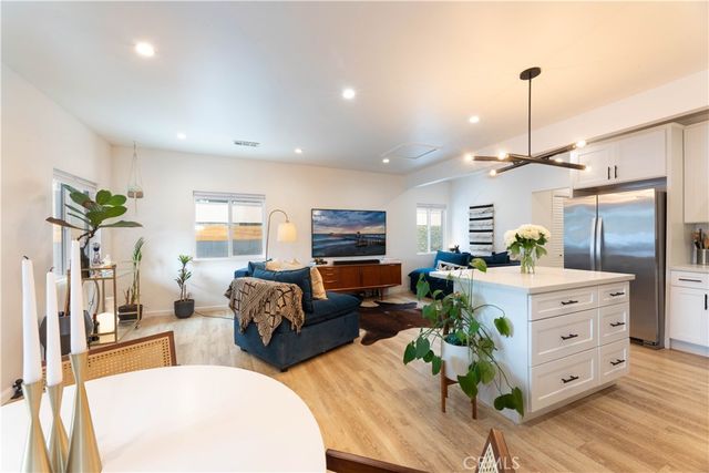 $1,395,000 | 6029 Eleanor Avenue, Hollywood, CA 90038