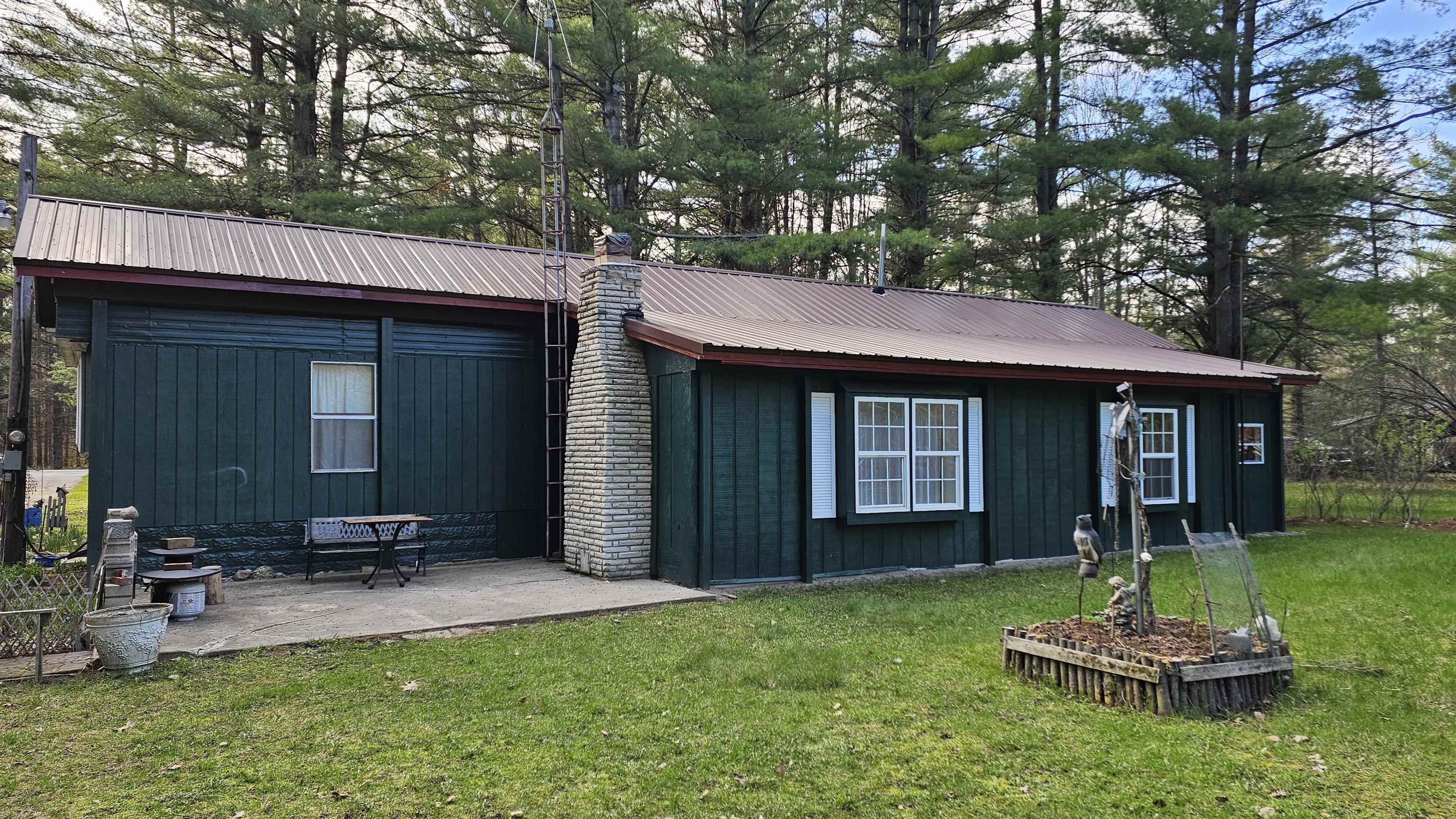 1080 North Hockaday Road Gladwin, MI 48624 - Photo 8 of 75