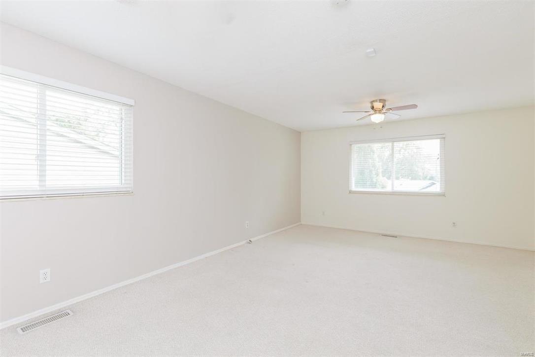 1752 Craig Road St. Louis, MO 63146 - Photo 18 of 64 Gallery Image 18