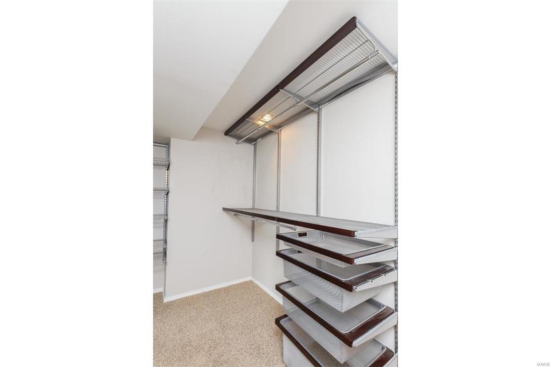 1752 Craig Road St. Louis, MO 63146 - Photo 61 of 64 Gallery Image 61