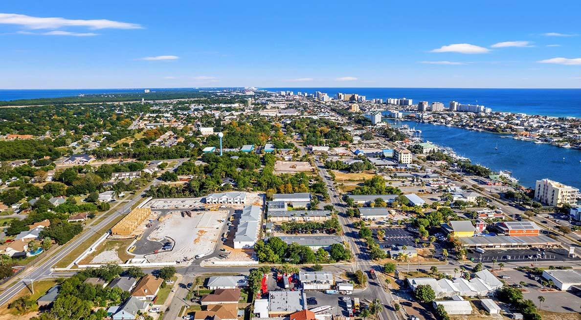 52 Redbird Loop, Unit 54 Destin, FL 32541 - Photo 29 of 30 an aerial view of a city
