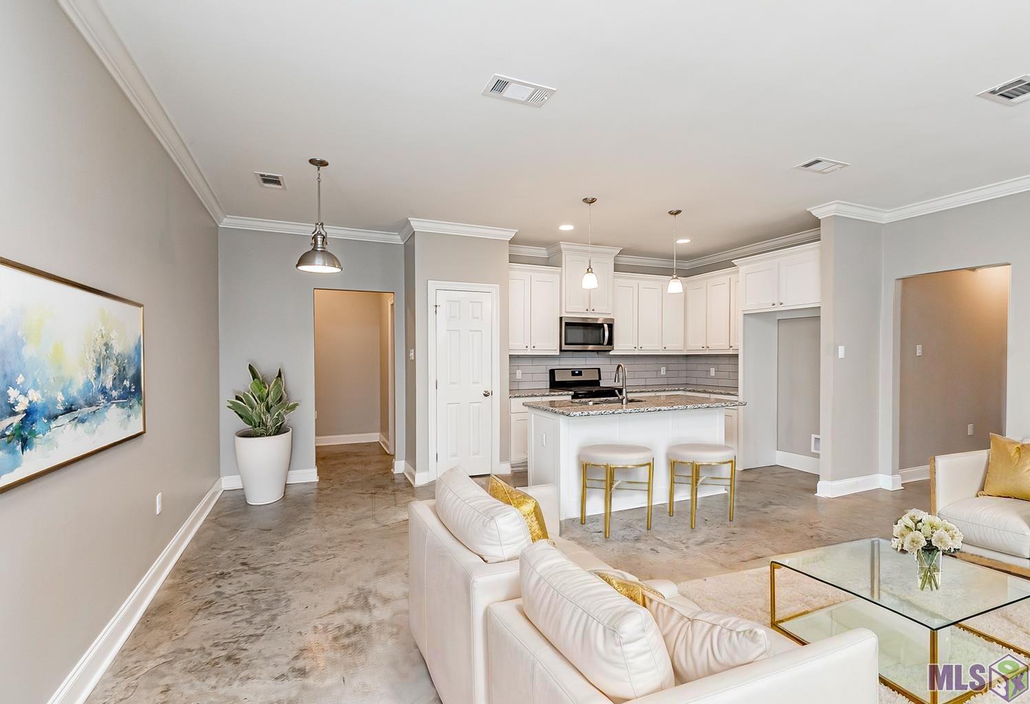 12603 Parliament Circle Baton Rouge, LA 70814 - Photo 3 of 14