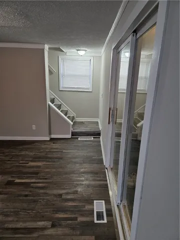 $99,900 | 25 Emerson Park, Rochester, NY 14606