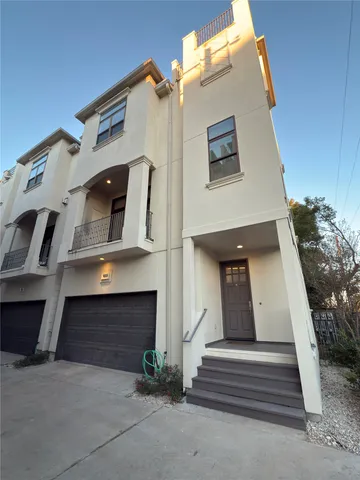 $3,450 | 5640 Larkin Street, Houston, TX 77007