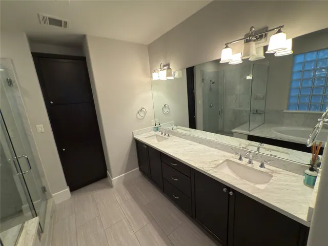 $3,450 | 5640 Larkin Street, Houston, TX 77007