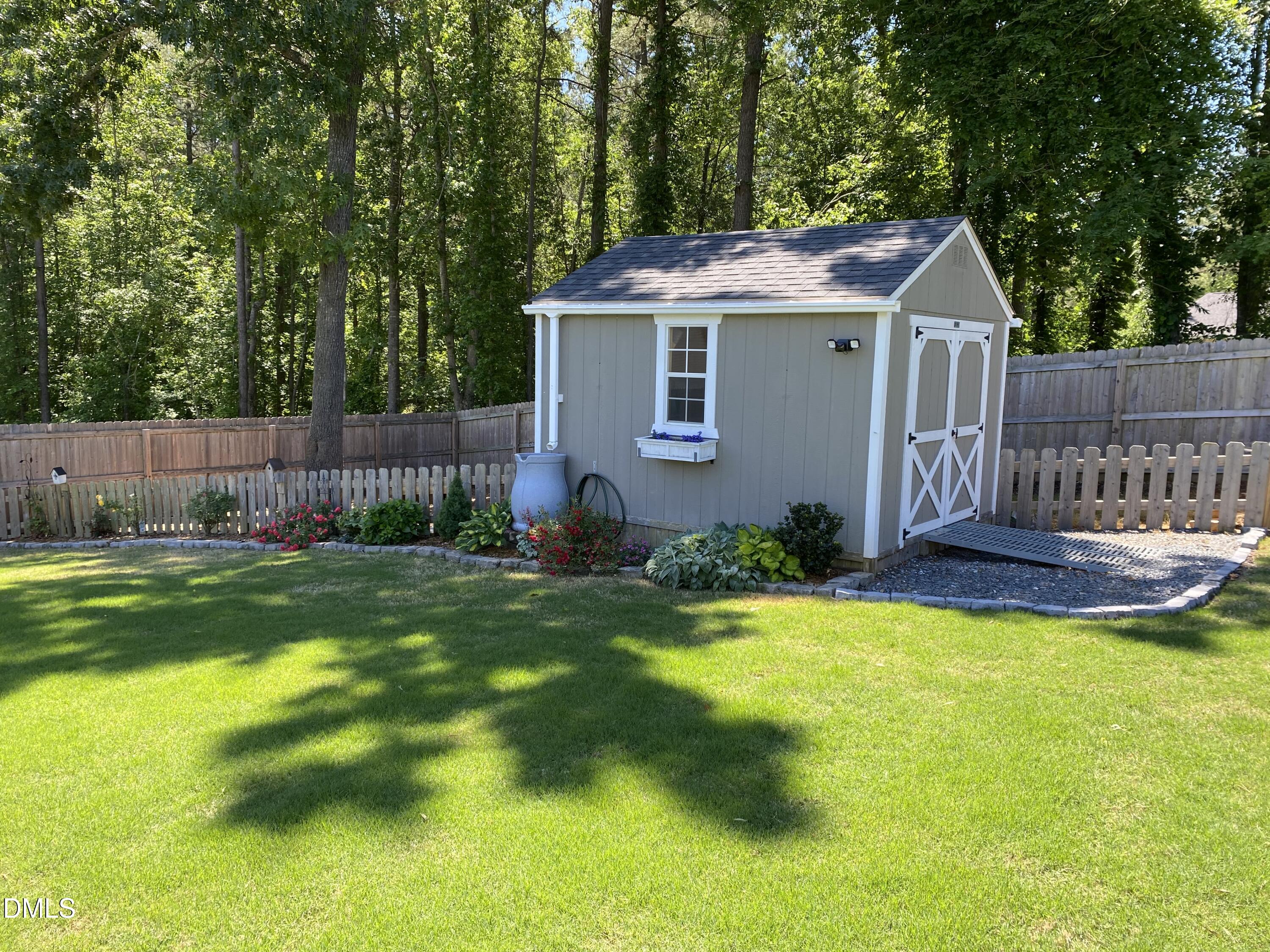 258 Northview Drive Middlesex, NC 27557 - Photo 2 of 58 IMG_8010