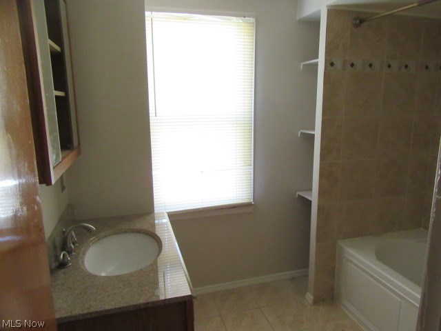 3835 Bendemeer Road Cleveland Heights, OH 44118 - Photo 3 of 10 bathroom