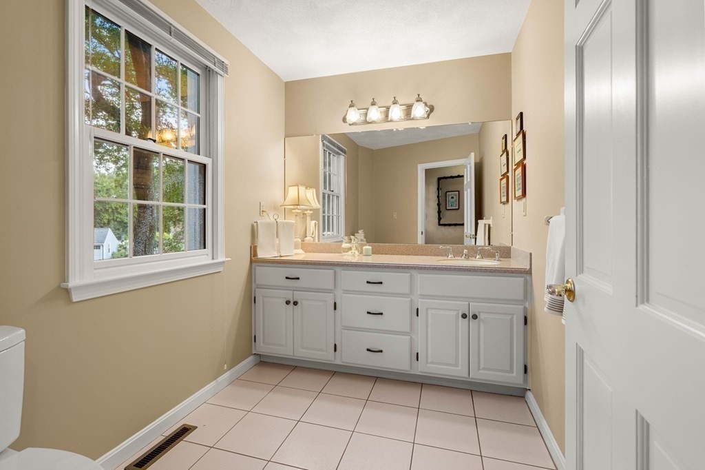 3 Westminster Rd Way Andover, MA 01810 - Photo 17 of 39 Gallery Image 17