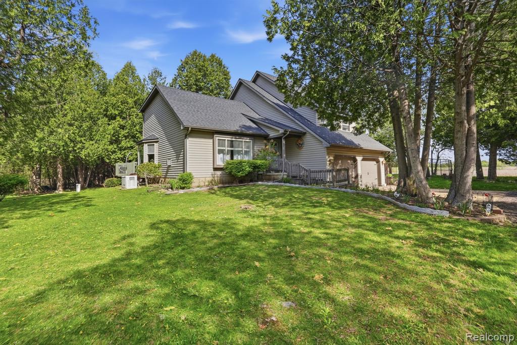 1615 North Five Lakes Road Lapeer, MI 48446 - Photo 6 of 36