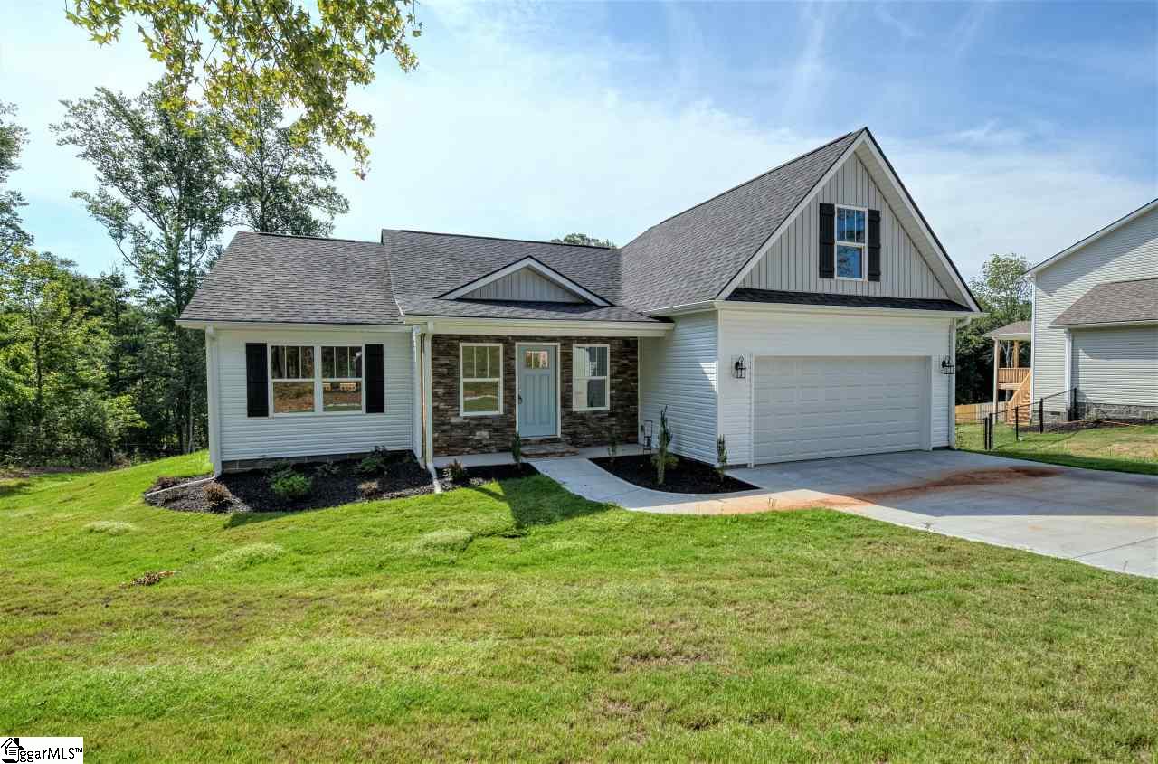 27 Lyman Lake Road Lyman, SC 29365 - Photo 2 of 36