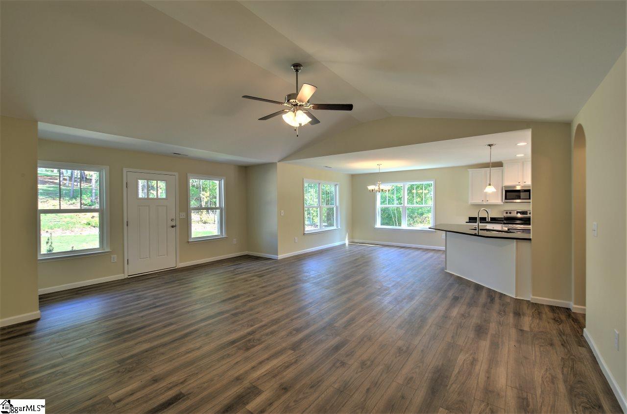 27 Lyman Lake Road Lyman, SC 29365 - Photo 10 of 36
