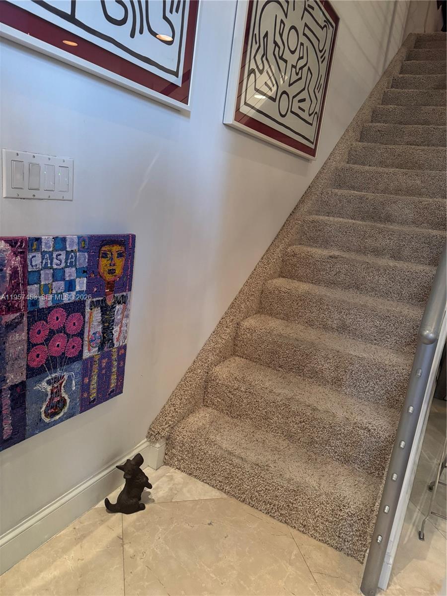 1050 Brickell Avenue, Unit 818 Miami, FL 33131 - Photo 9 of 19 a view of entryway