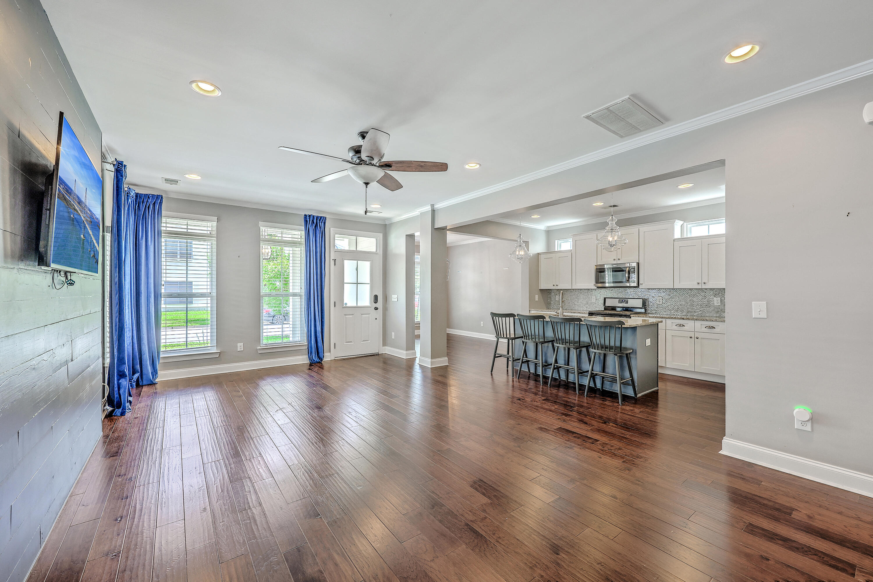 1695 Sparkleberry Lane Johns Island, SC 29455 - Photo 14 of 89 ZYN_6884_85_86_87_88_89_90