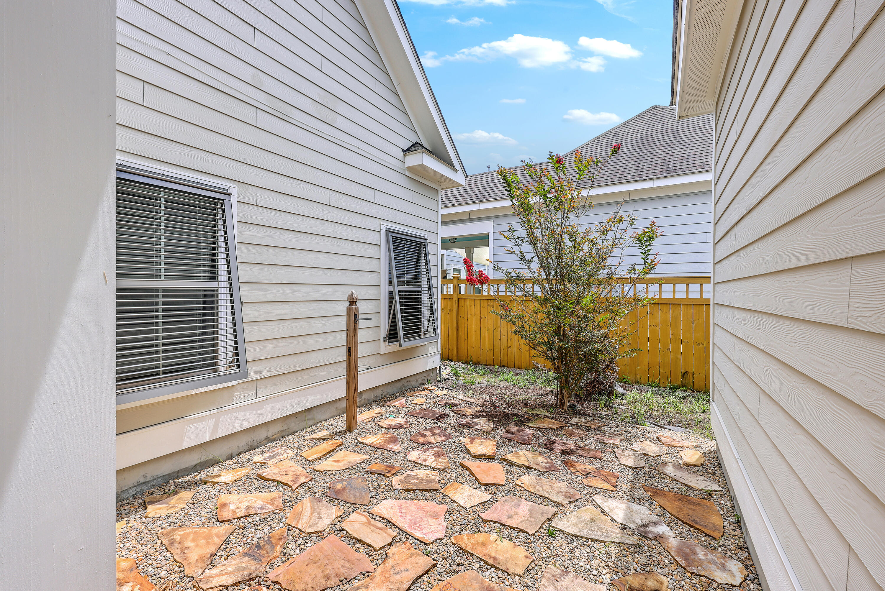 1695 Sparkleberry Lane Johns Island, SC 29455 - Photo 46 of 89 ZYN_7066_67_68_69_70_71_72