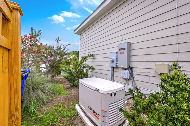 $594,975 | 1695 Sparkleberry Lane, Johns Island, SC 29455