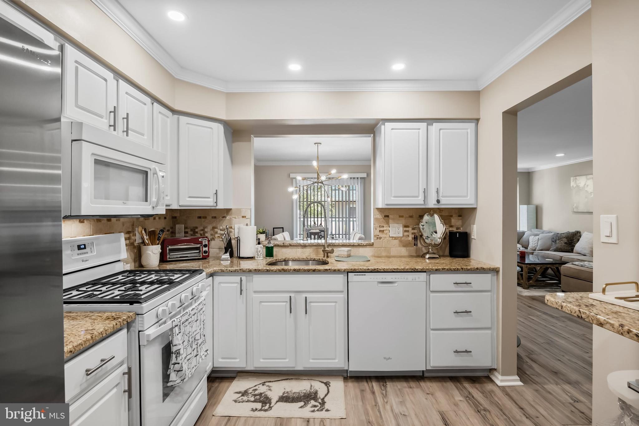 6406 Coventry Way Mount Laurel, NJ 08054 - Photo 16 of 29 Kitchen