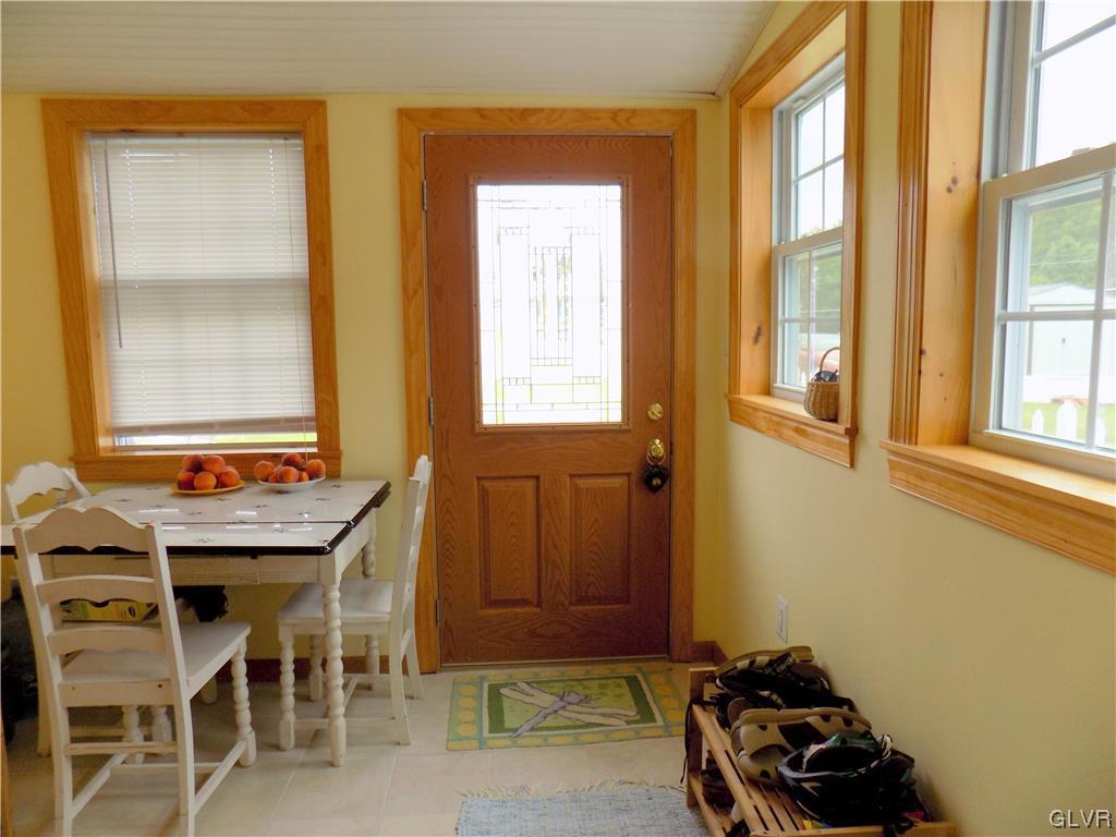 502 Atlas Road Northampton, PA 18067 - Photo 7 of 18 a room that has a dresser and a window in it