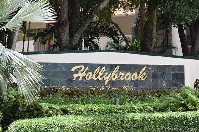 $1,800 | 8962 South Hollybrook Boulevard, Unit 202, Pembroke Pines, FL 33025