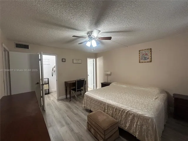 $1,800 | 8962 South Hollybrook Boulevard, Unit 202, Pembroke Pines, FL 33025