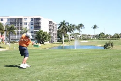 $1,800 | 8962 South Hollybrook Boulevard, Unit 202, Pembroke Pines, FL 33025