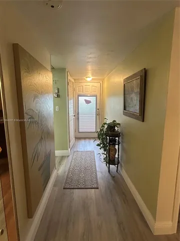 $1,800 | 8962 South Hollybrook Boulevard, Unit 202, Pembroke Pines, FL 33025