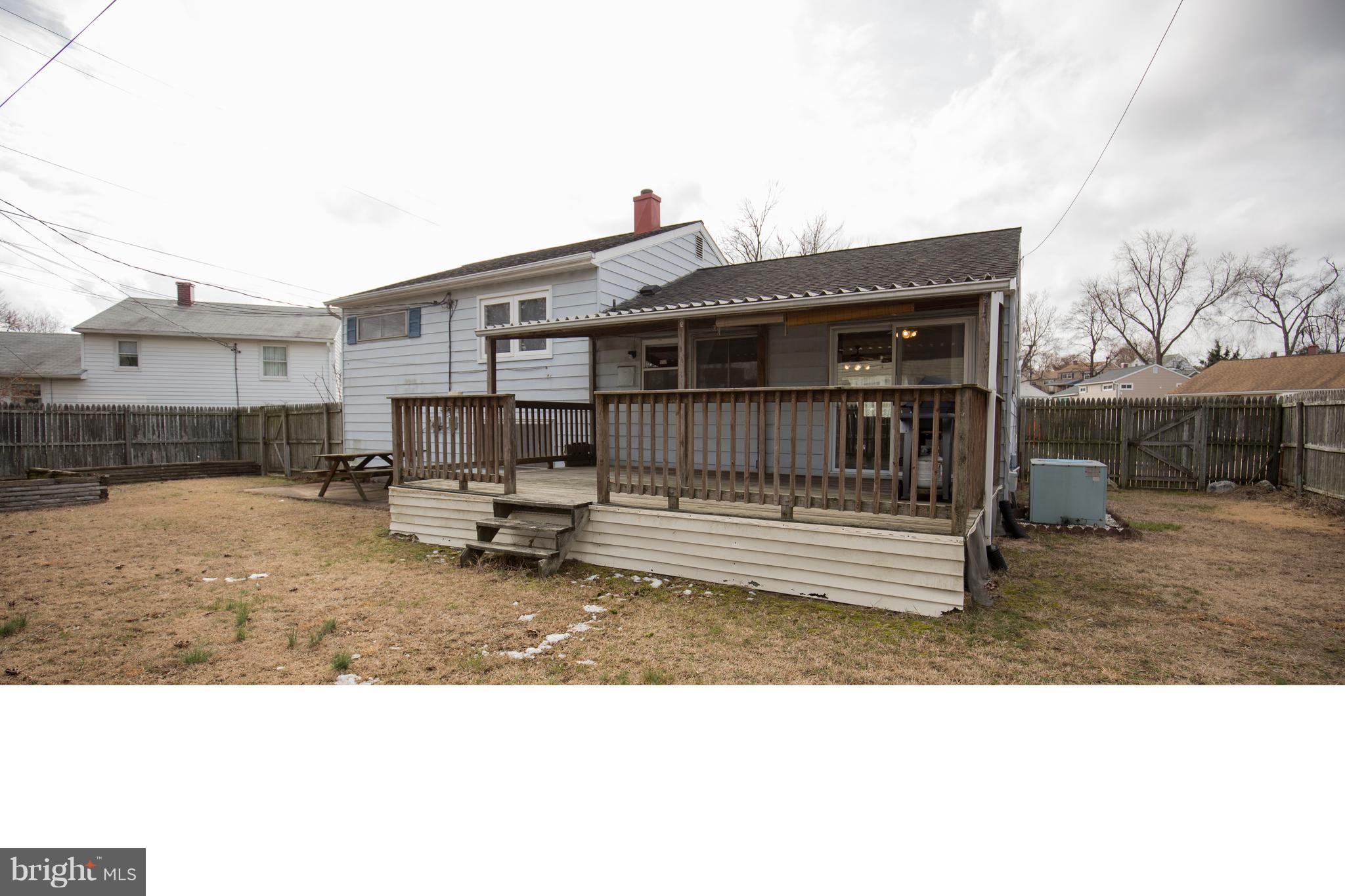 210 Ridgely Road Glen Burnie, MD 21061 - Photo 22 of 25 Exterior (Rear)