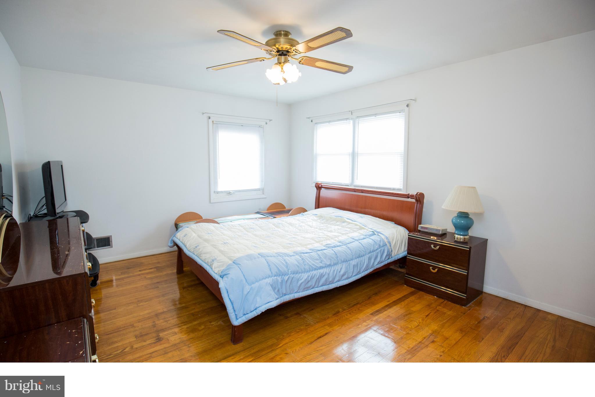 210 Ridgely Road Glen Burnie, MD 21061 - Photo 7 of 25 Bedroom