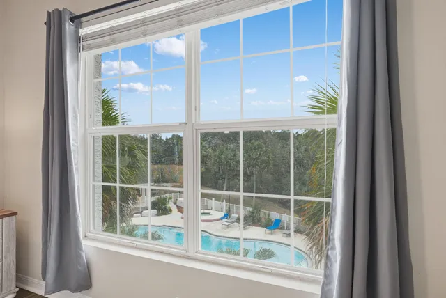 $259,900 | 4270 Calinda Lane, Unit 337, Niceville, FL 32578