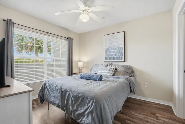 $259,900 | 4270 Calinda Lane, Unit 337, Niceville, FL 32578