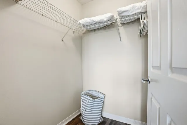 $259,900 | 4270 Calinda Lane, Unit 337, Niceville, FL 32578