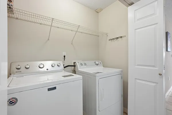 $259,900 | 4270 Calinda Lane, Unit 337, Niceville, FL 32578