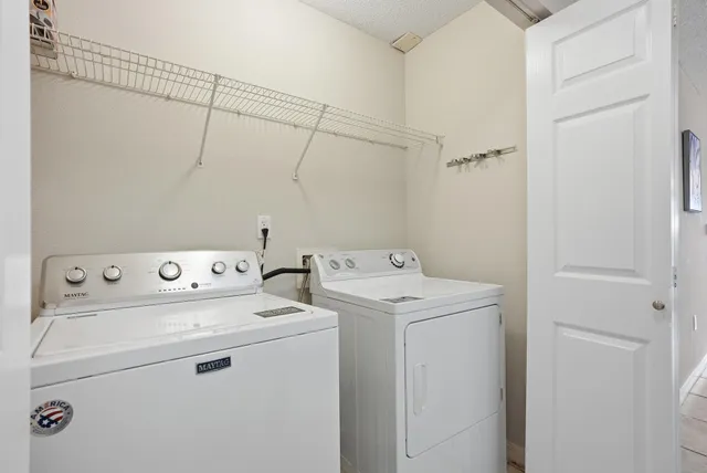 $259,900 | 4270 Calinda Lane, Unit 337, Niceville, FL 32578