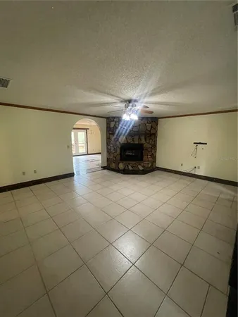 $2,150 | 121 Sweet Gum Drive, Melrose, FL 32666