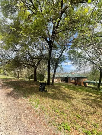 $2,150 | 121 Sweet Gum Drive, Melrose, FL 32666