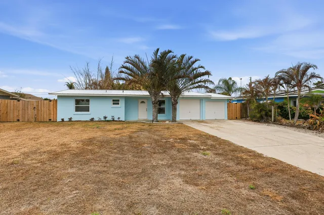 $2,500 | 1612 Northeast South Street, Jensen Beach, FL 34957