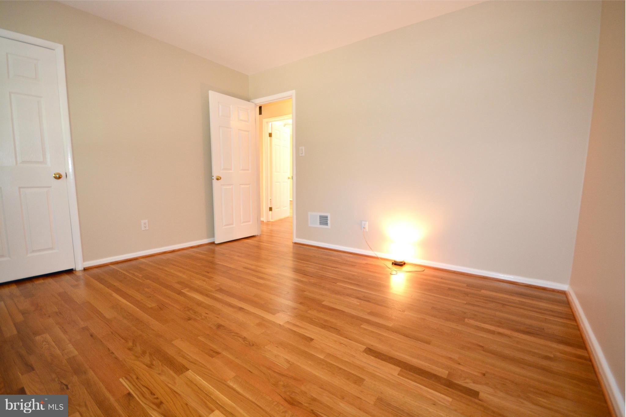 2500 Londonderry Road Alexandria, VA 22308 - Photo 16 of 30 Bedroom
