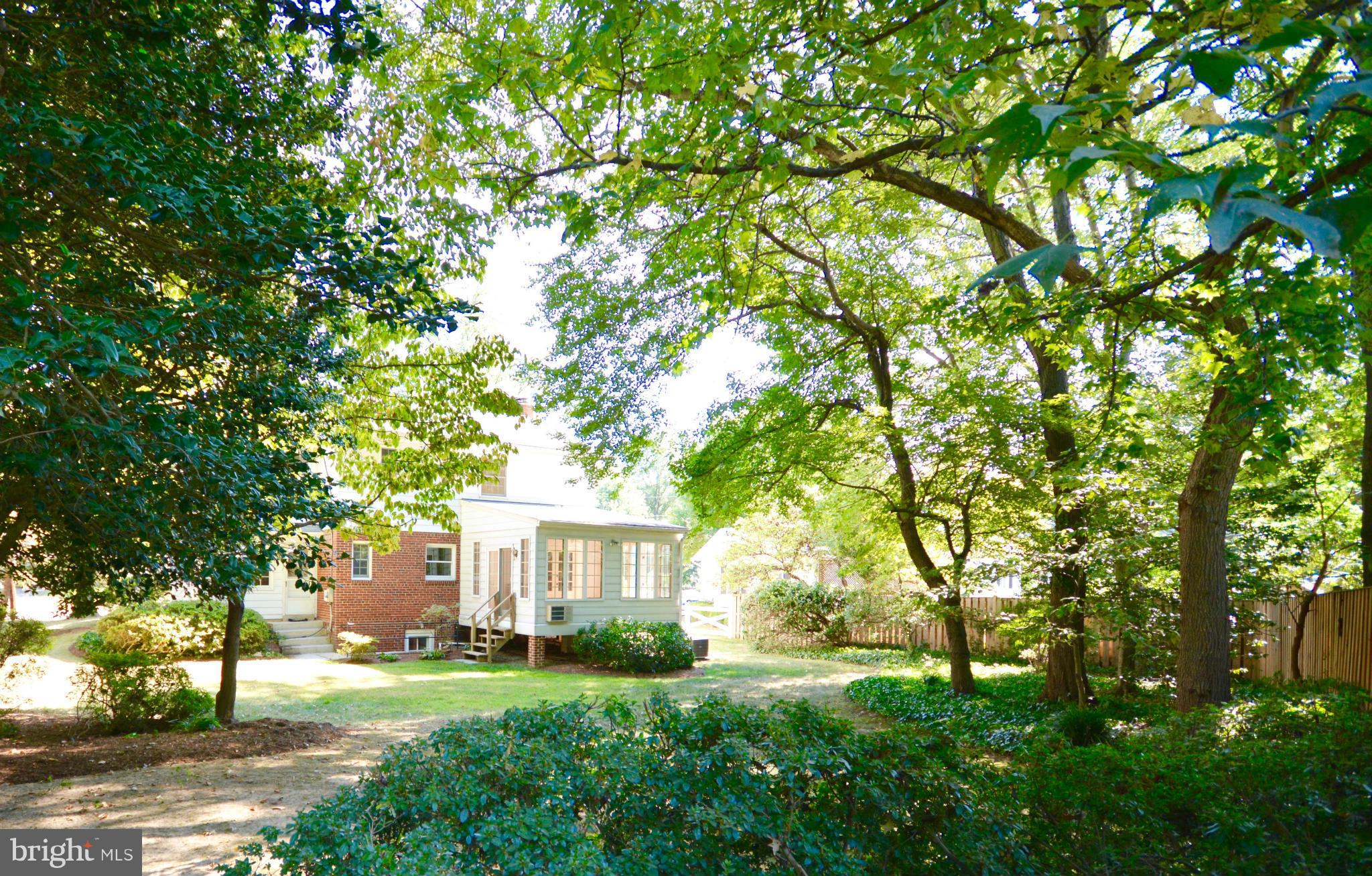 2500 Londonderry Road Alexandria, VA 22308 - Photo 28 of 30 Exterior (General)